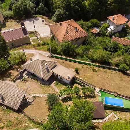 Vakantiehuis йовчовата къща