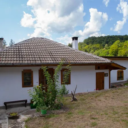йовчовата къща Hébergement de vacances