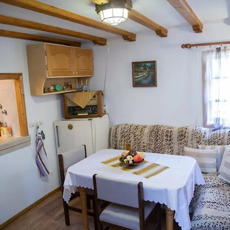 йовчовата къща